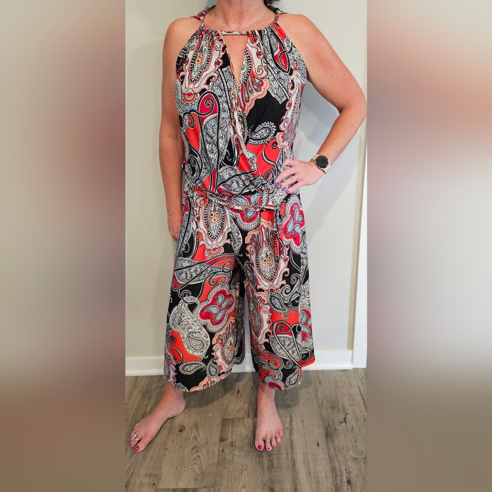 Flirty Pink capri  jumper, paisley print. Size XL